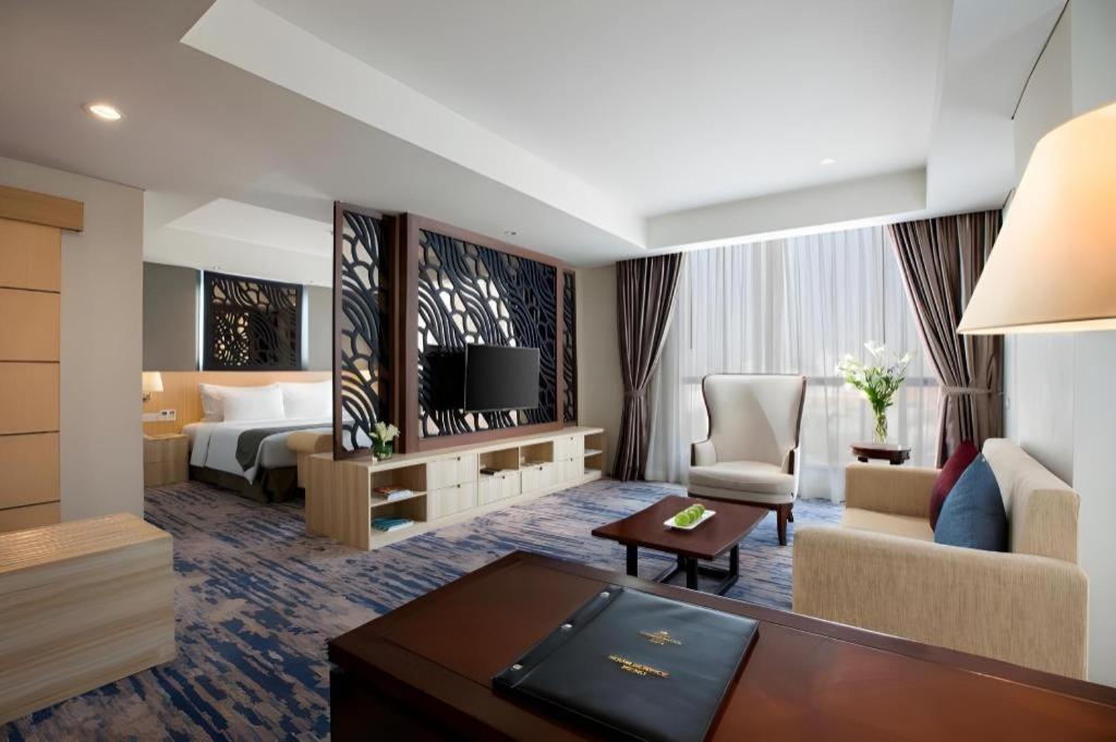 Hotel Grandhika Pemuda Semarang Extérieur photo