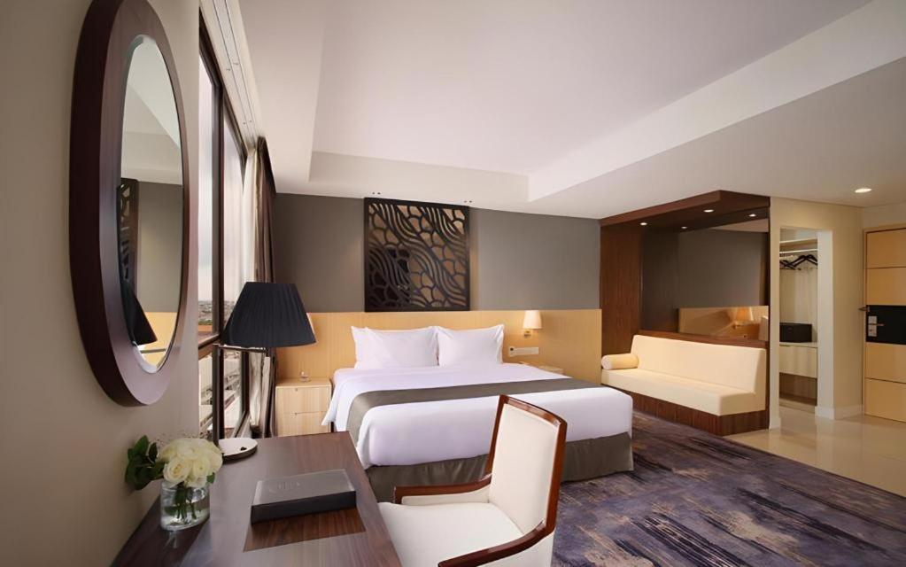 Hotel Grandhika Pemuda Semarang Extérieur photo