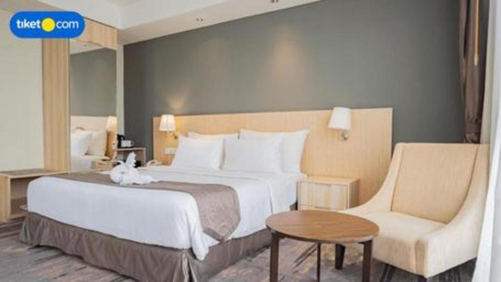 Hotel Grandhika Pemuda Semarang Extérieur photo