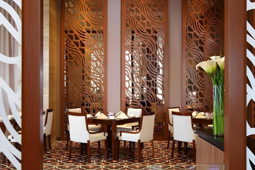 Hotel Grandhika Pemuda Semarang Extérieur photo